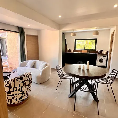Maison Di Fiori, Location Neuve Avec Piscine * 포르토베쉬오