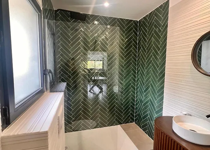 Maison Di Fiori, Location Neuve Avec Piscine Сasa de vacaciones