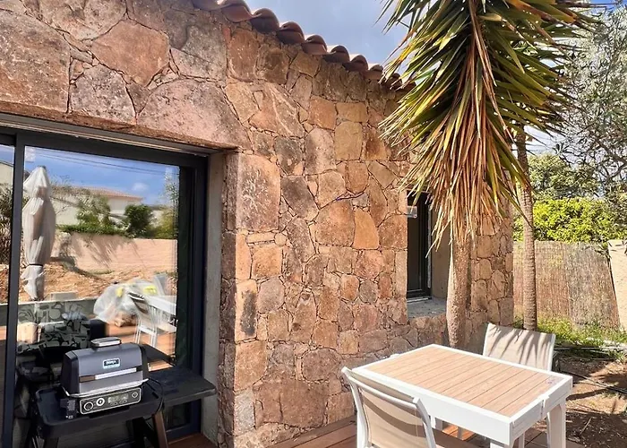 Maison Di Fiori, Location Neuve Avec Piscine * Porto-Vecchio (Corsica)